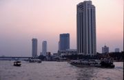 Die Metropole Bangkok ist das wirtschaftliche Zentrum des Landes
